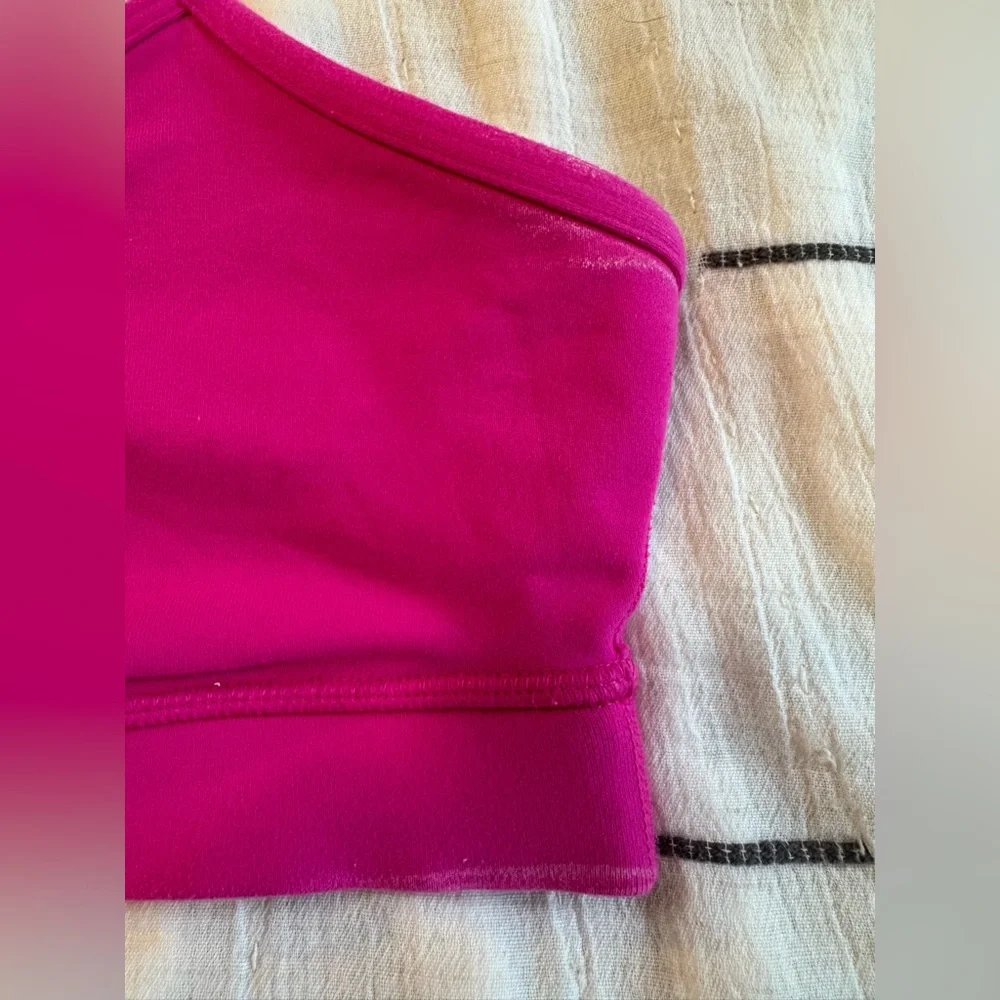 Lululemon Flow Y Bra IV Size 10 - Fuchsia Pink Mesh Y-Back Yoga Top